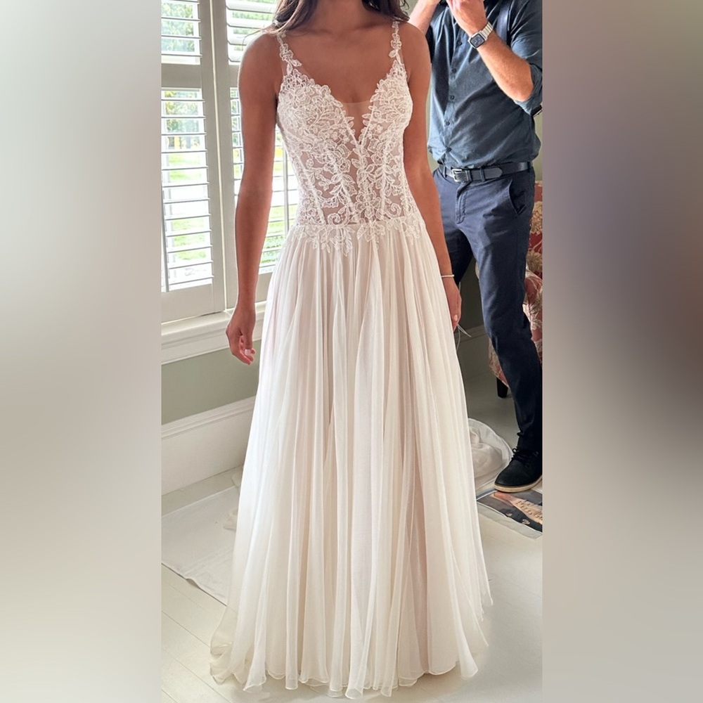 Vera Wang Lilibet-X Wedding Dress